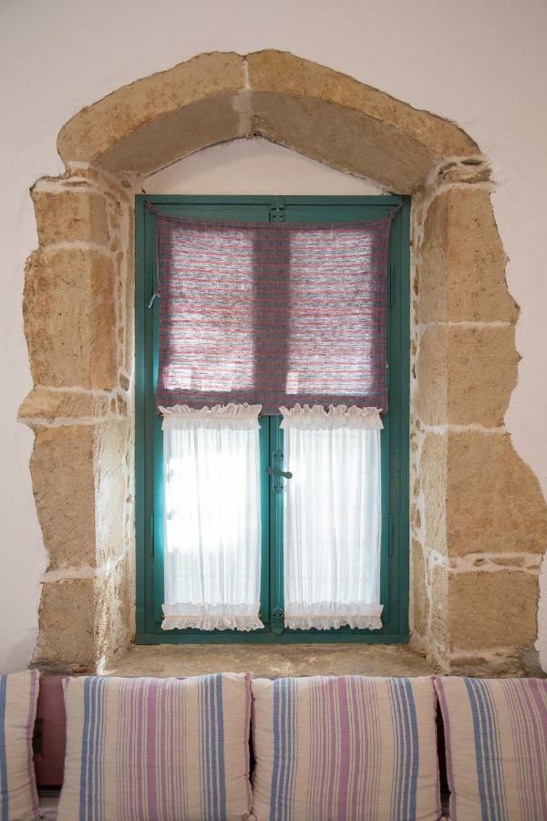 Iliopetra Studio Sivas Exterior photo