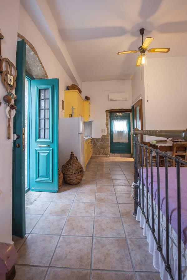 Iliopetra Studio Sivas Exterior photo